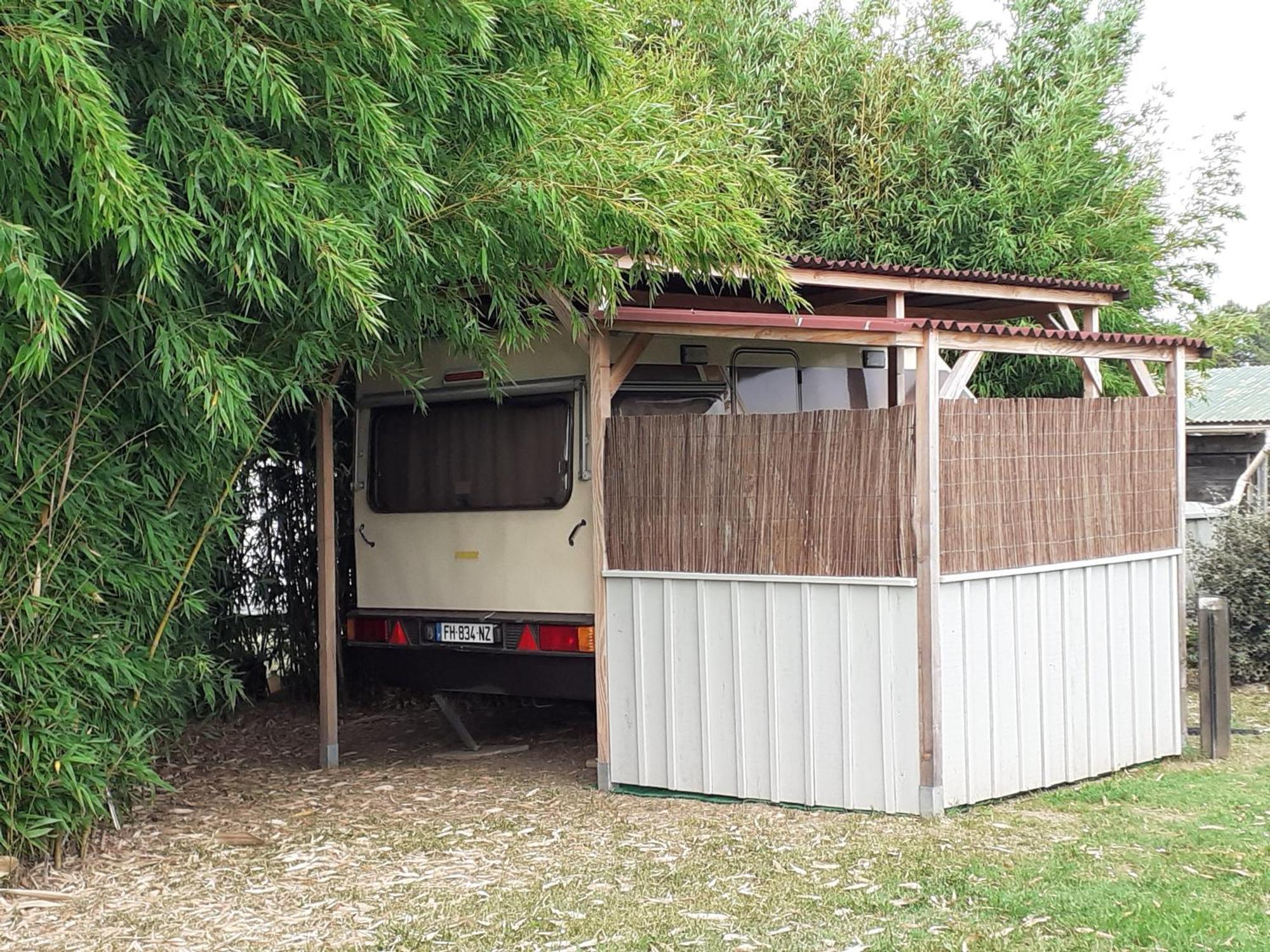 Maison D'Hotes Afrika Du Queyroux Ginestet Exterior photo